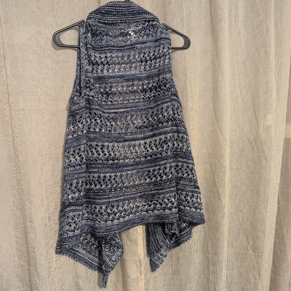 44. Cozy Blue and White Knit Poncho Sweater - Picture 5 of 6